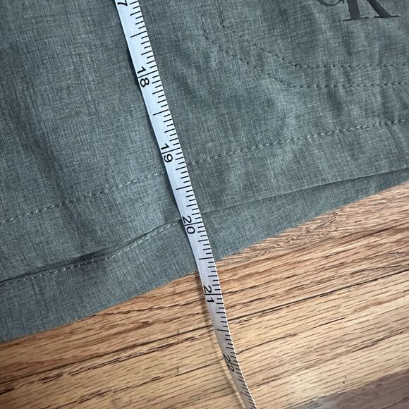 NWT!! Men’s Calvin Klein Swim Trunks/XXL - Picture 12 of 13